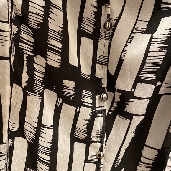 Reversible 3 button chiffon jacket - Picture 3 of 6